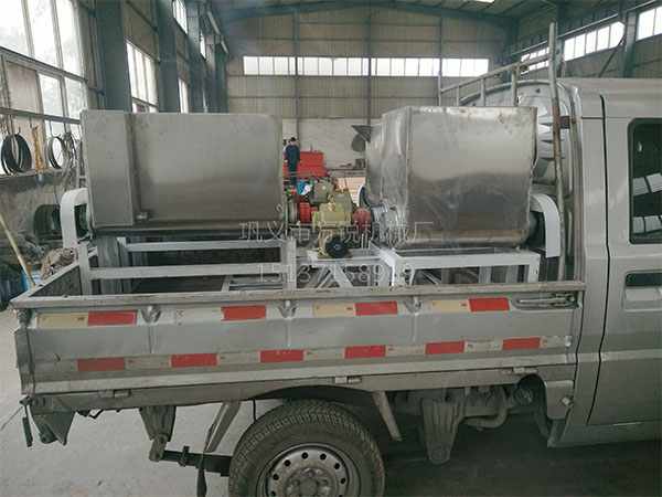 發(fā)往江蘇徐州的四臺不銹鋼洗面機已裝車